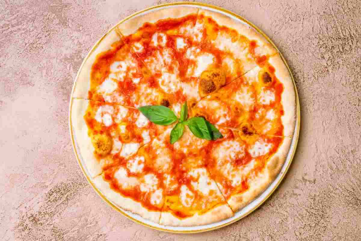 Pizza margherita