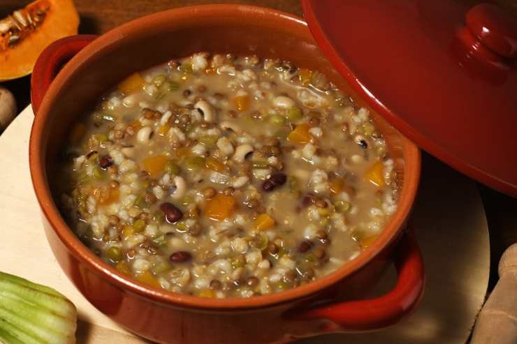 zuppa di legumi