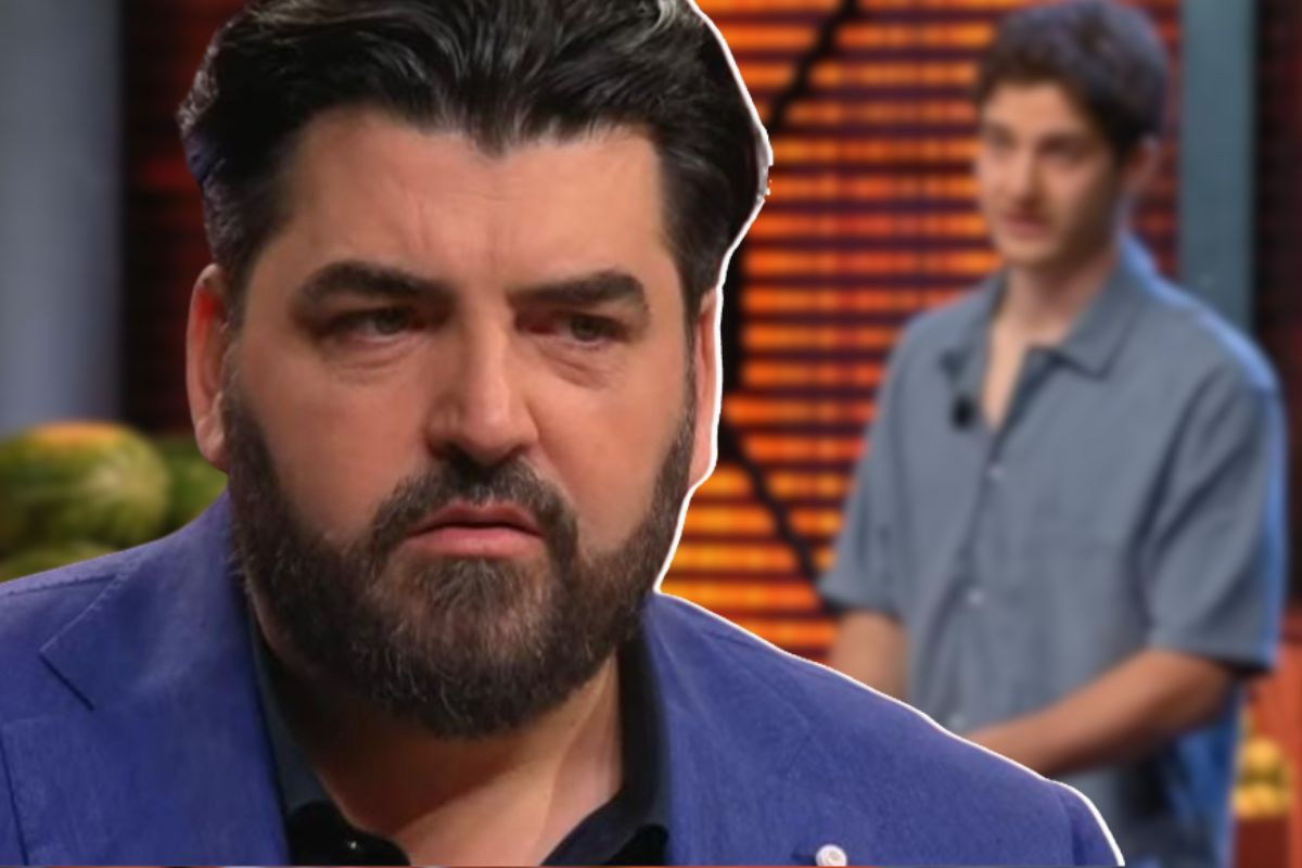 Collage di Antonino Cannavacciuolo e un concorrente a Masterchef Italia
