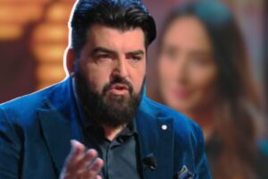 Collage di Antonino Cannavacciuolo e concorrente Masterchef