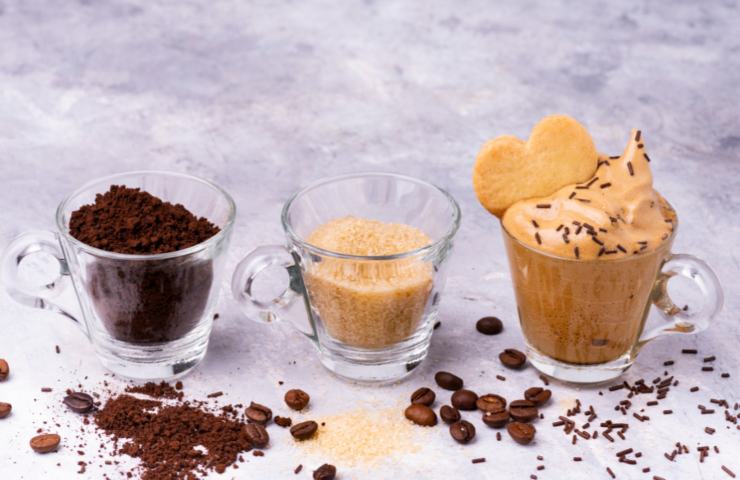 preparazione crema al caffè