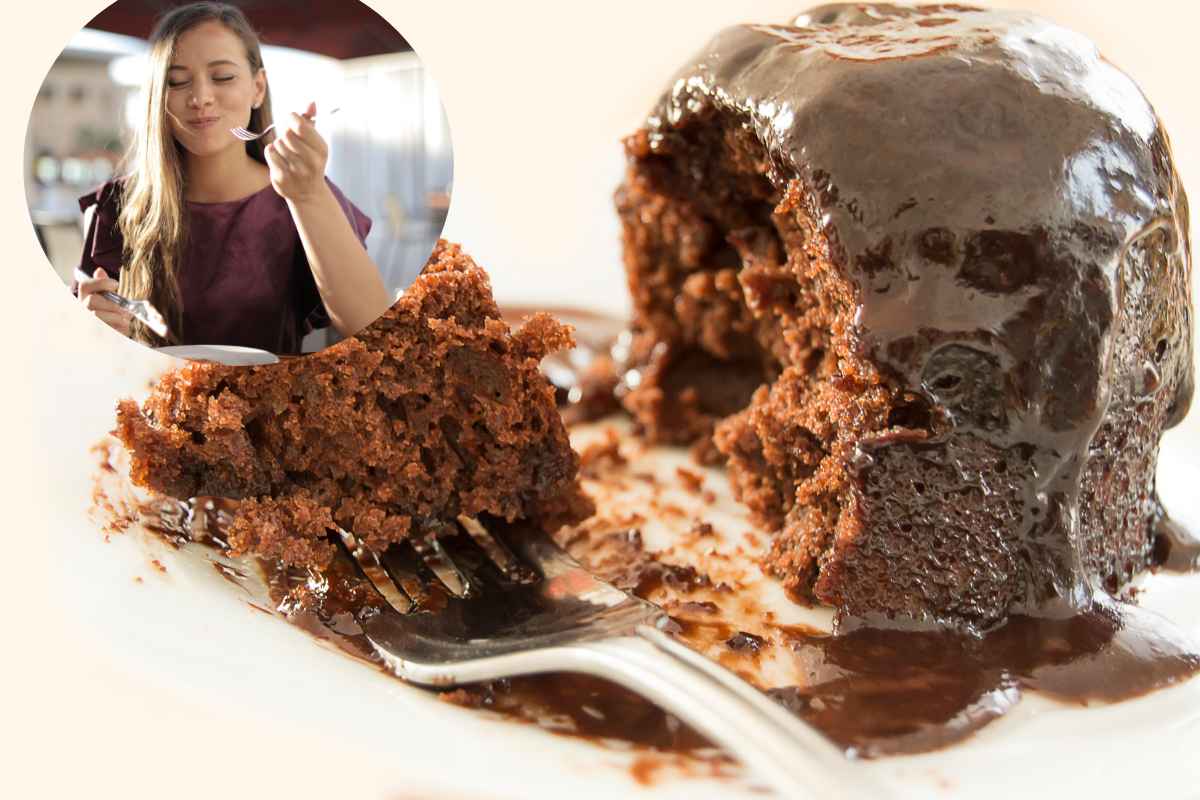 torta al cioccolato e donna che assaggia