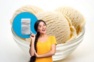 donna con idea, sacchetti per alimenti e gelato alla crema