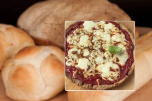 Pizza e pane raffermo negli sfondi