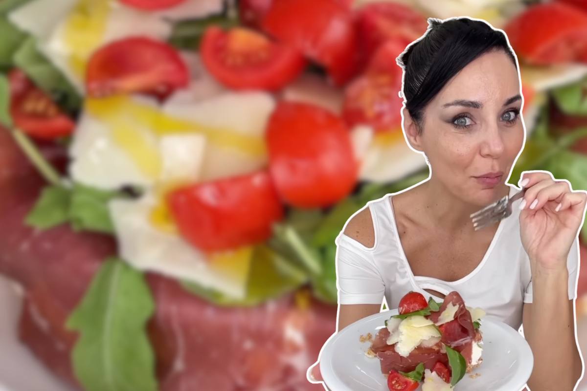 collage donna che mangia e cheesecake salata