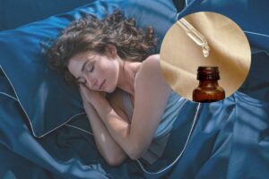 ragazza dorme e gocce