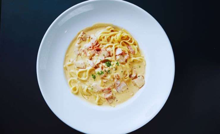 spaghetti alla carbonara di mare
