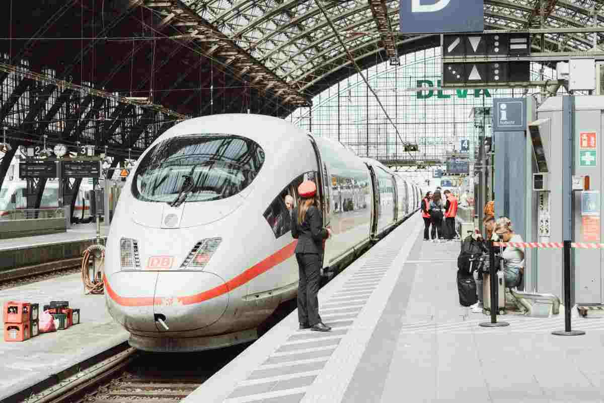 Perché sui treni non ci sono le cinture di sicurezza? La risposta della scienza sorprende